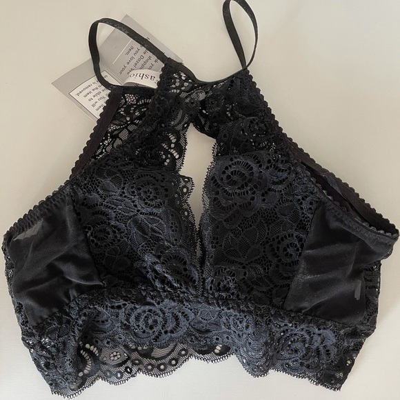 Rosie Daze Peekaboo Bralette - Picture 3 of 3